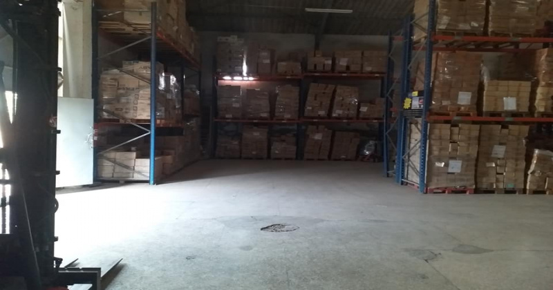 Locaux logistique et Industriel,A vendre,1120