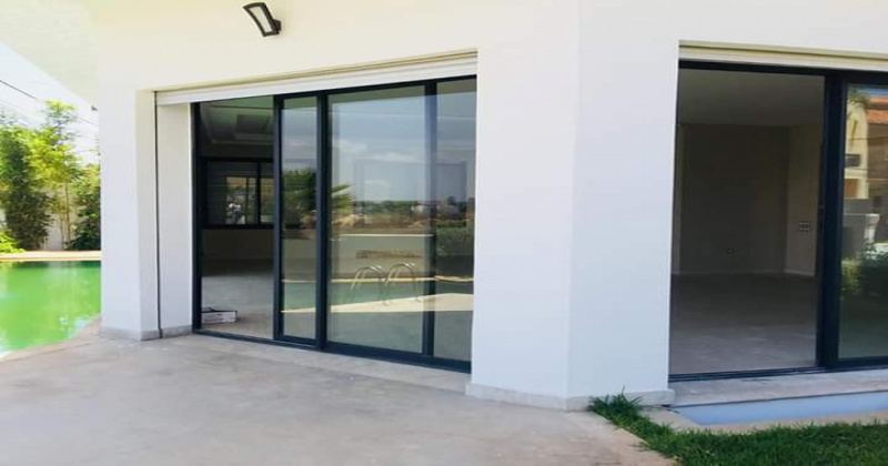 5 Chambres Chambres, ,3 Salle de bainSalle de bain,Villa,A louer,1124