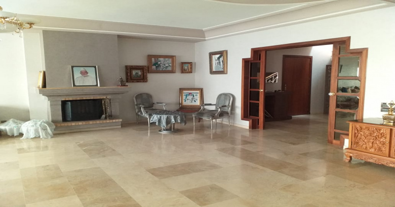 5 Chambres Chambres, ,4 Salle de bainSalle de bain,Appartement,A vendre,1126