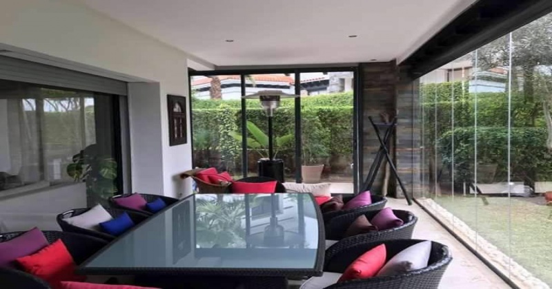 4 Bedrooms Bedrooms,3 BathroomsBathrooms,Appartement,1026
