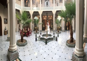 6 Bedrooms Bedrooms, ,6 BathroomsBathrooms,Villa,A vendre,1055